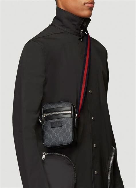 Gucci Small Gg Cross Body Bag in Black for Men .